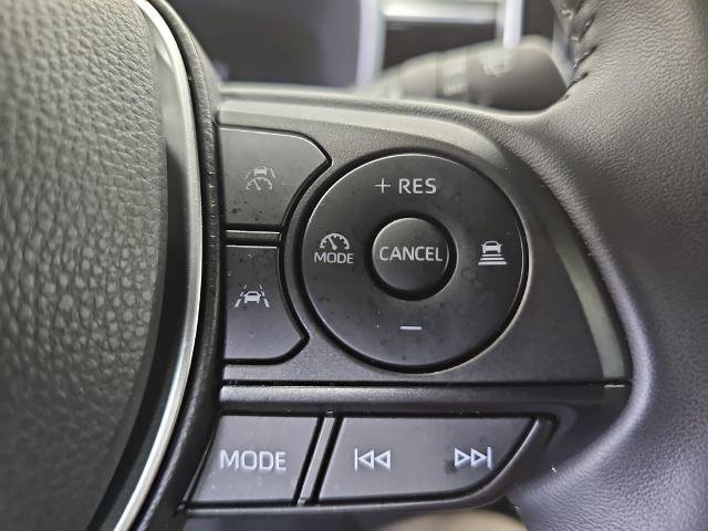 Used 2026 Toyota Corolla XSE FWD image 17