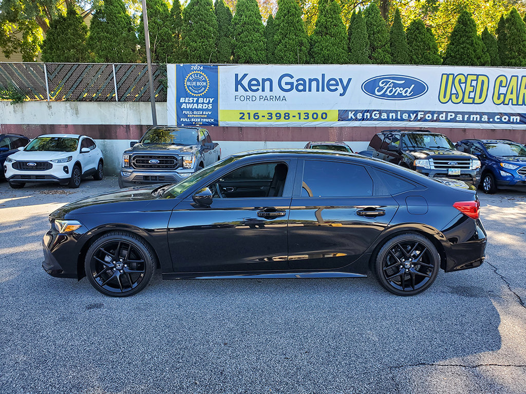 Used 2022 Honda Civic Sport image 9