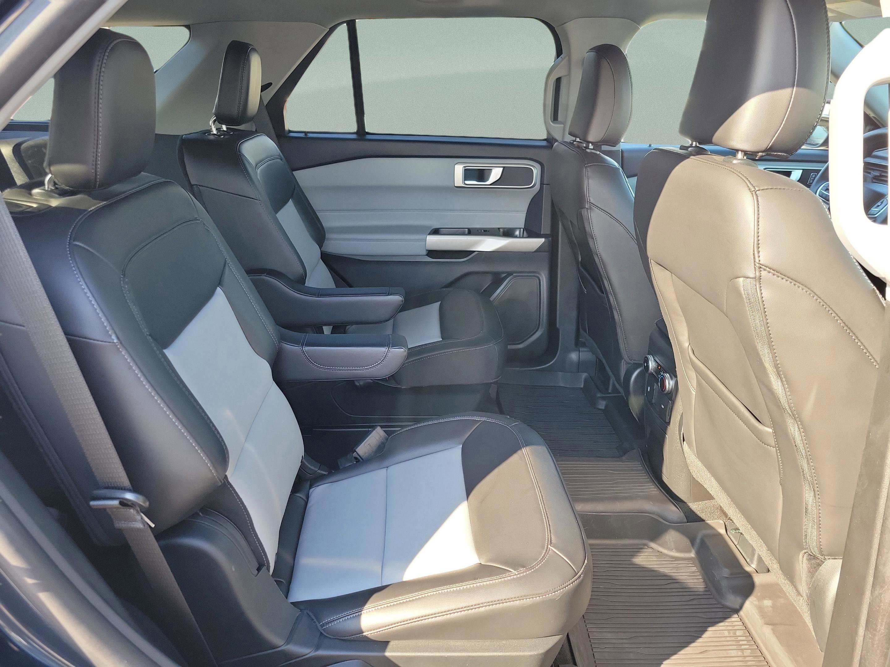 Certified 2023 Ford Explorer XLT w/ Equipment Group 202A image 27