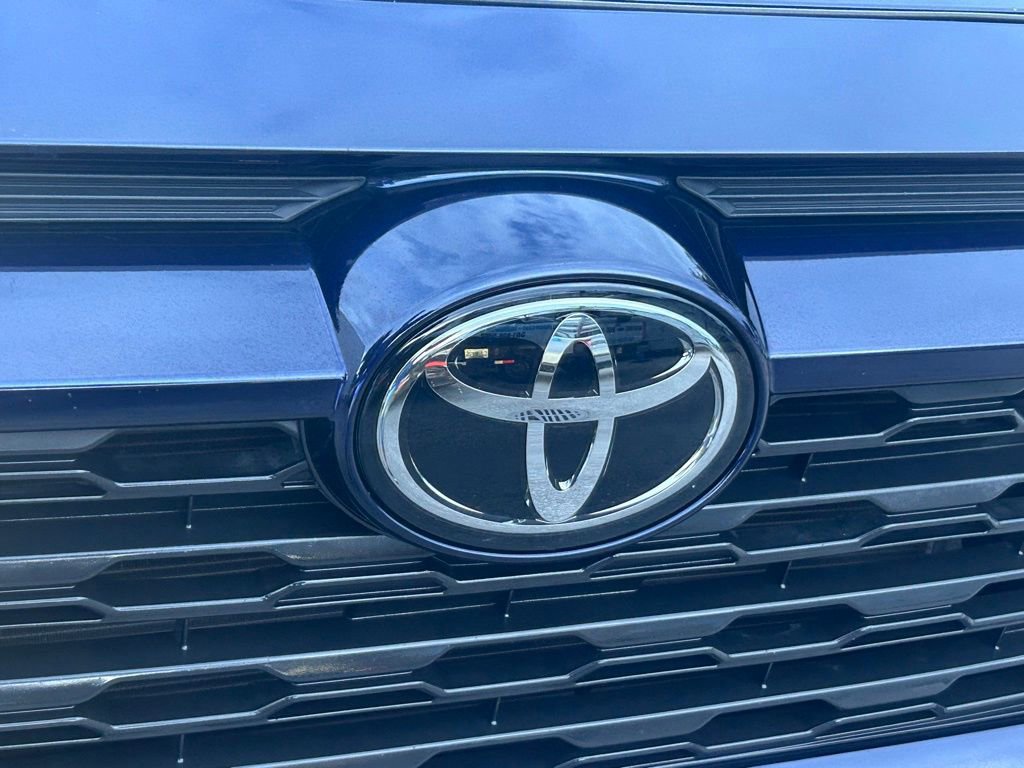 Used 2024 Toyota RAV4 XLE image 16