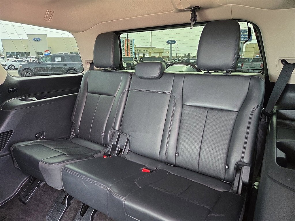 Certified 2023 Ford Expedition XLT image 20