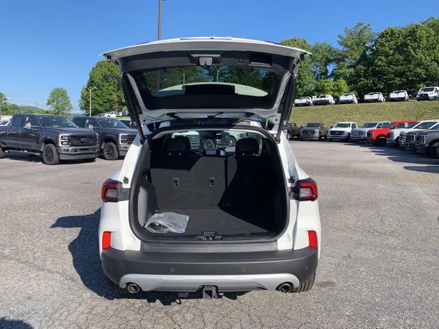 Certified 2024 Ford Escape SE w/ PHEV Premium Package FWD image 8
