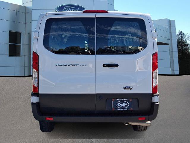 Certified 2025 Ford Transit 250 Low Roof w/ Exterior Upgrade Package RWD image 5