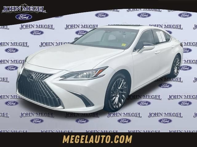 Used 2024 Lexus ES 300h w/ Technology Package FWD image 1