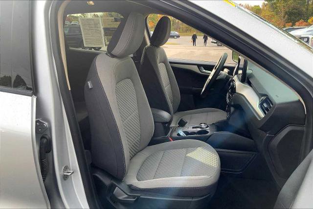 Certified 2020 Ford Escape SE image 7