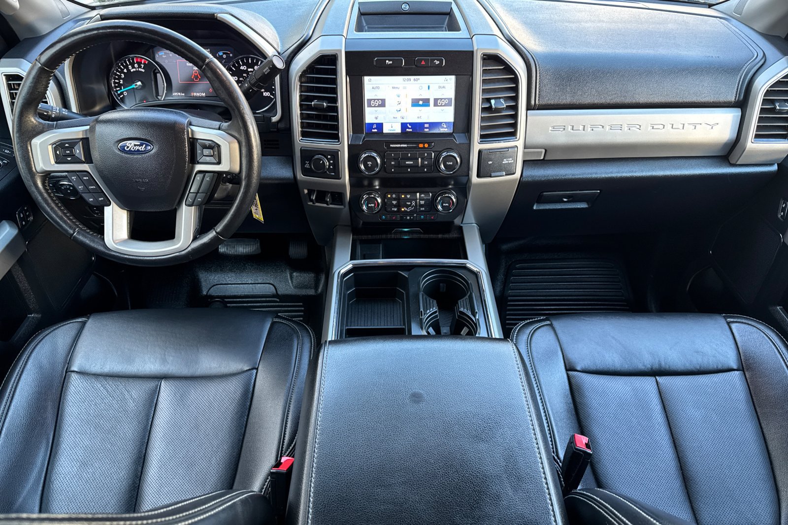 Certified 2021 Ford F350 Lariat w/ Lariat Value Package AWD/4WD image 13