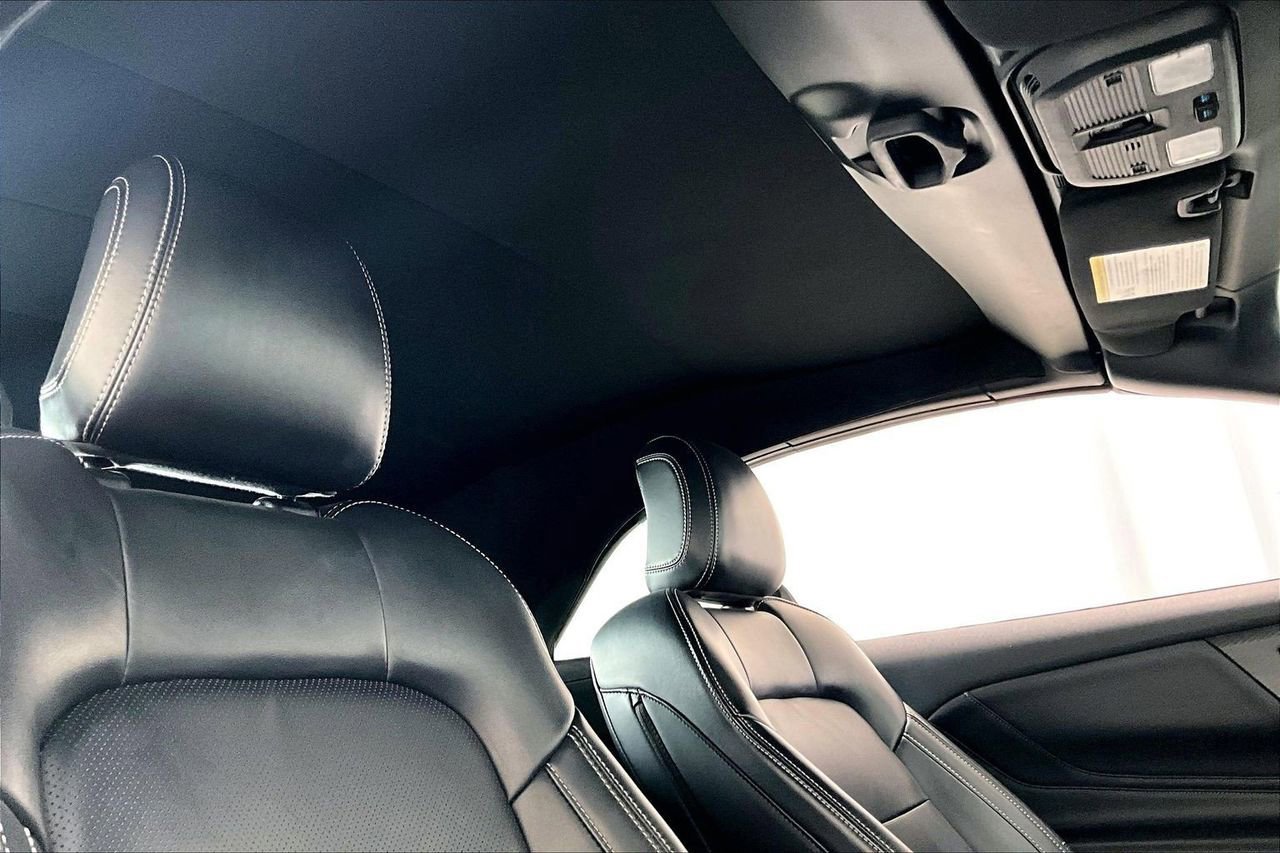 Certified 2025 Ford Mustang Premium image 27