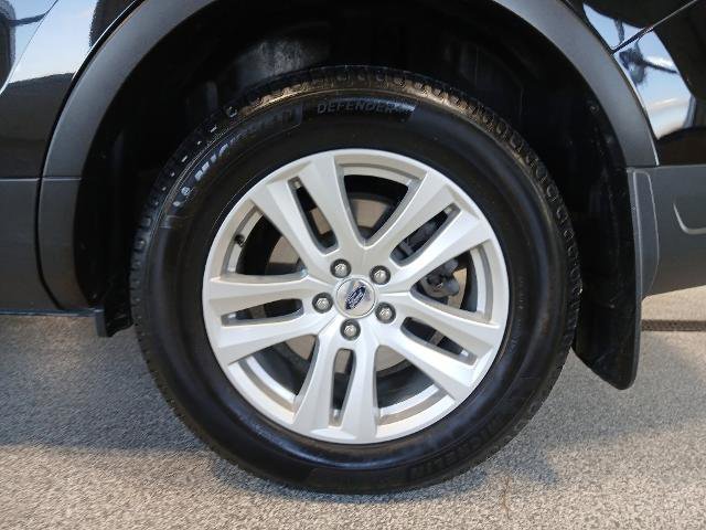 Certified 2018 Ford Explorer XLT w/ Equipment Group 201A image 9