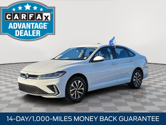 Used 2025 Volkswagen Jetta S FWD image 3