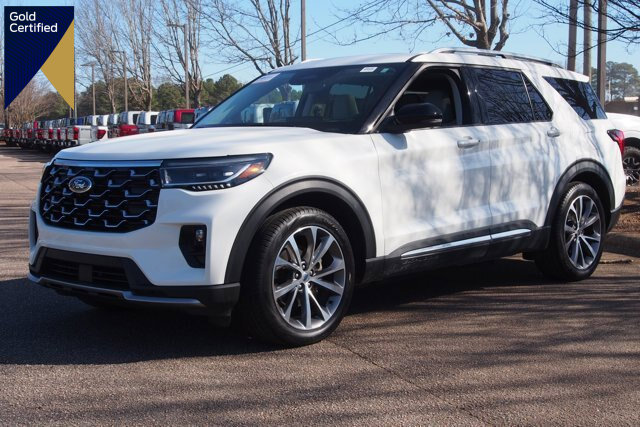 Certified 2025 Ford Explorer Platinum w/ Ultimate Package image 1
