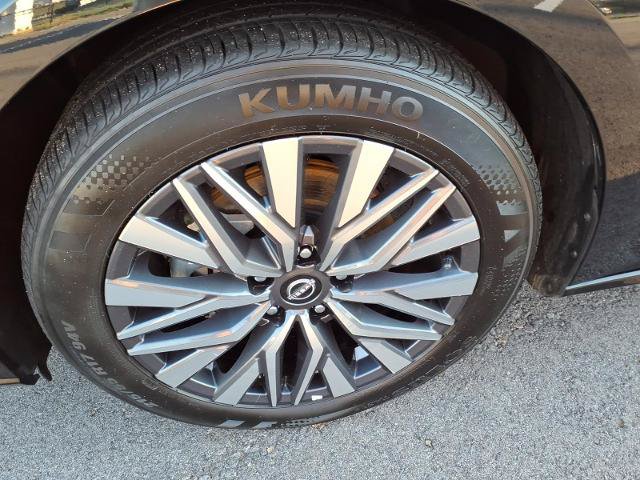 Used 2025 Nissan Altima 2.5 SV FWD image 7