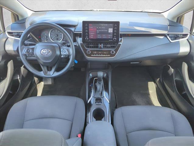 Used 2021 Toyota Corolla LE FWD image 17
