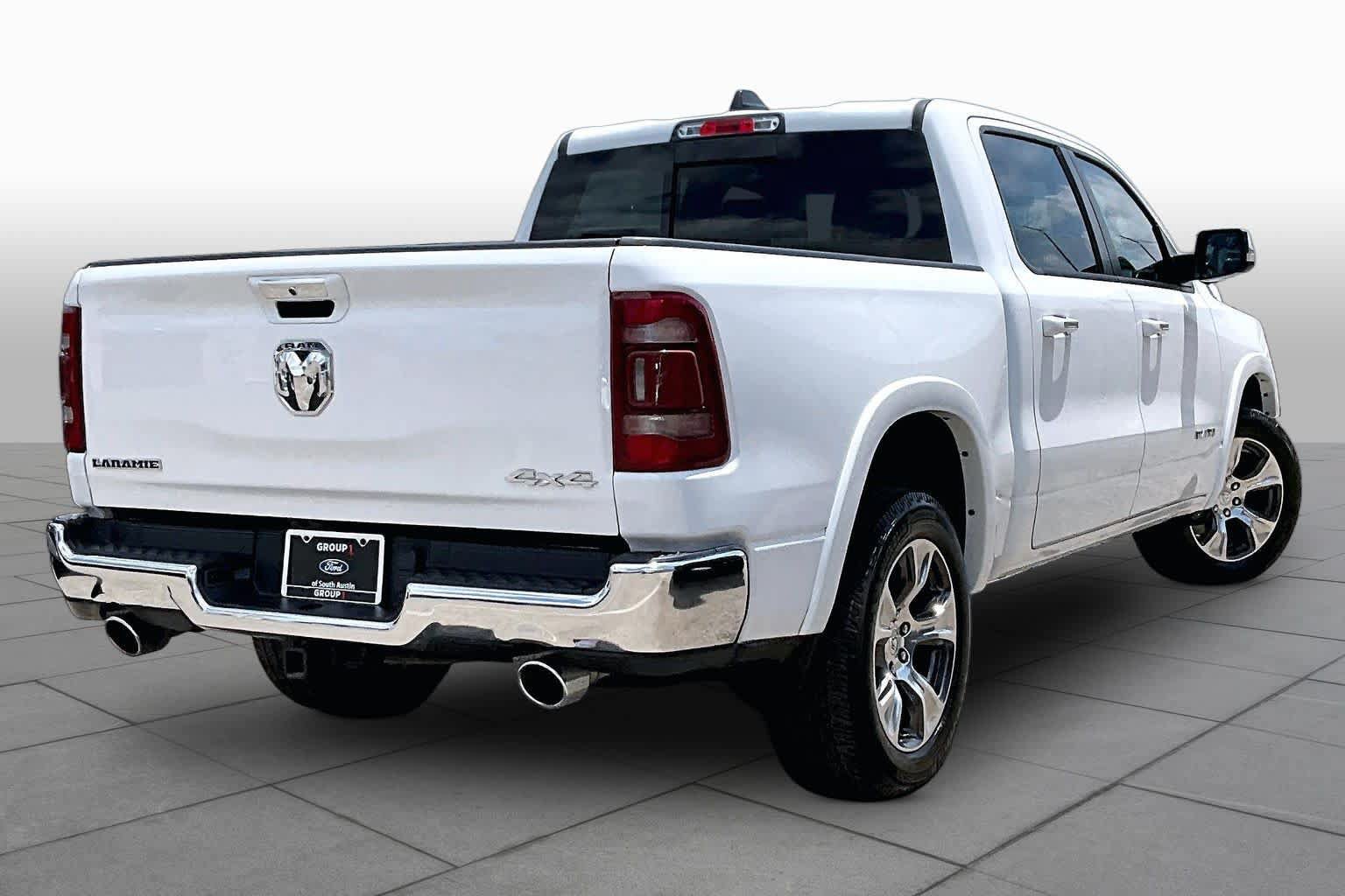 Used 2022 RAM 1500 Laramie AWD/4WD image 16