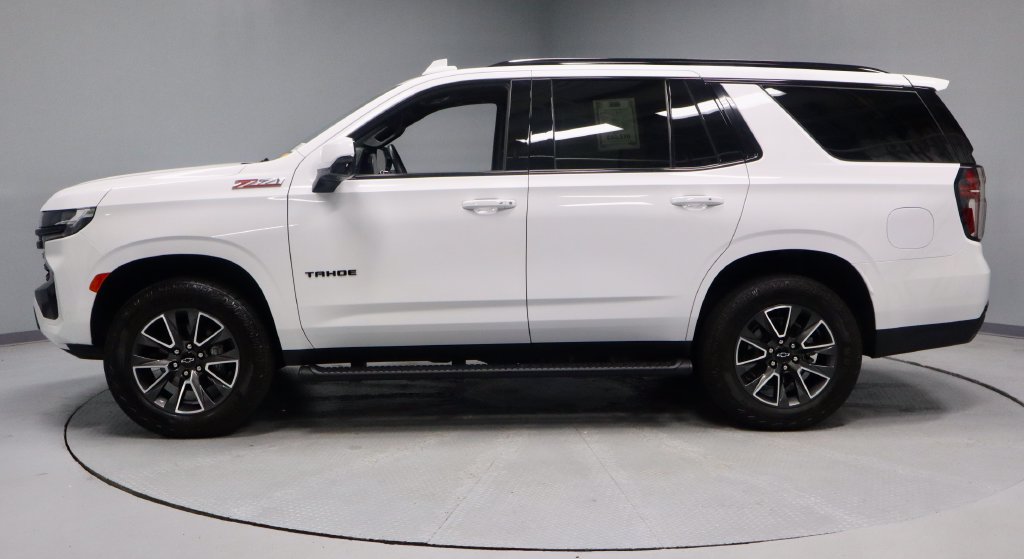 Used 2024 Chevrolet Tahoe Z71 w/ Luxury Package AWD/4WD image 8