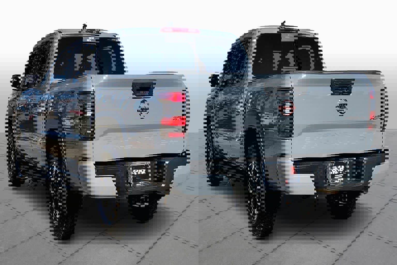 Used 2023 Nissan Frontier Pro-X w/ Tow Package image 11