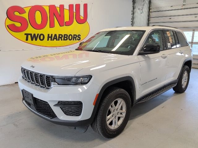 Used 2023 Jeep Grand Cherokee Laredo