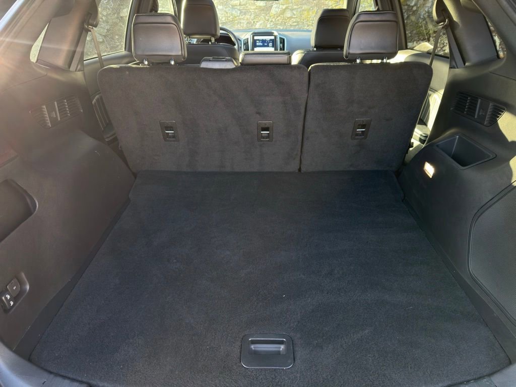 Certified 2024 Ford Edge ST w/ Equipment Group 401A image 10