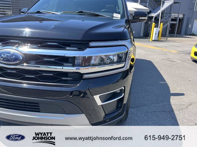 Certified 2024 Ford Expedition Limited image 9