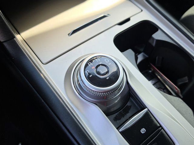 Certified 2022 Ford Explorer XLT RWD image 28