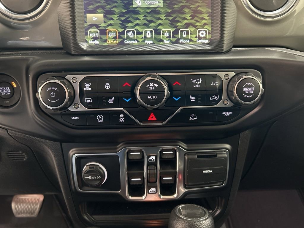 Used 2023 Jeep Wrangler Sahara w/ Cold Weather Group image 21