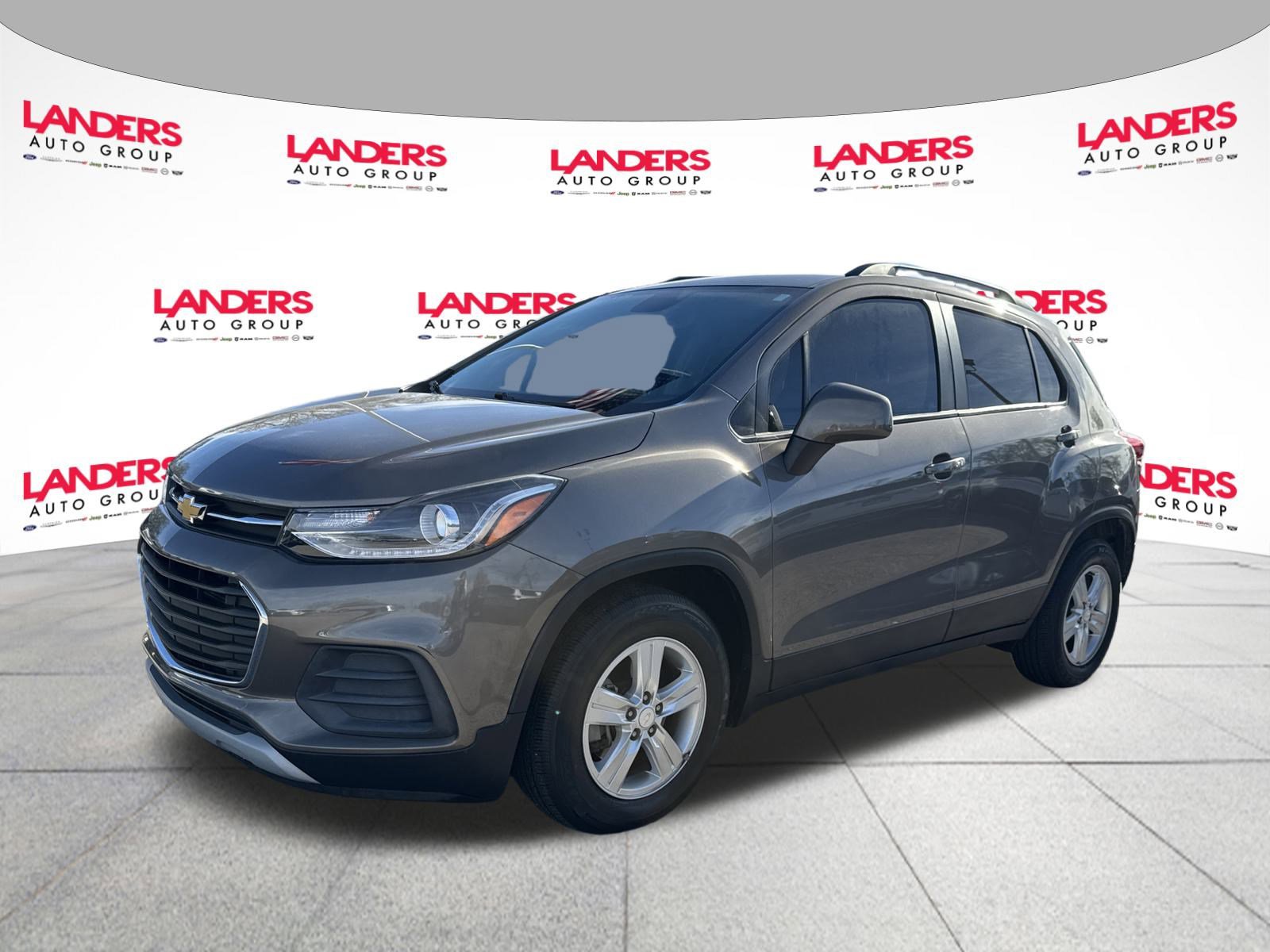 Used 2022 Chevrolet Trax LT w/ LT Convenience Package image 7