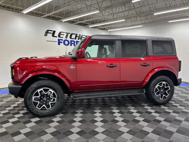 Certified 2026 Ford Bronco Outer Banks AWD/4WD image 3