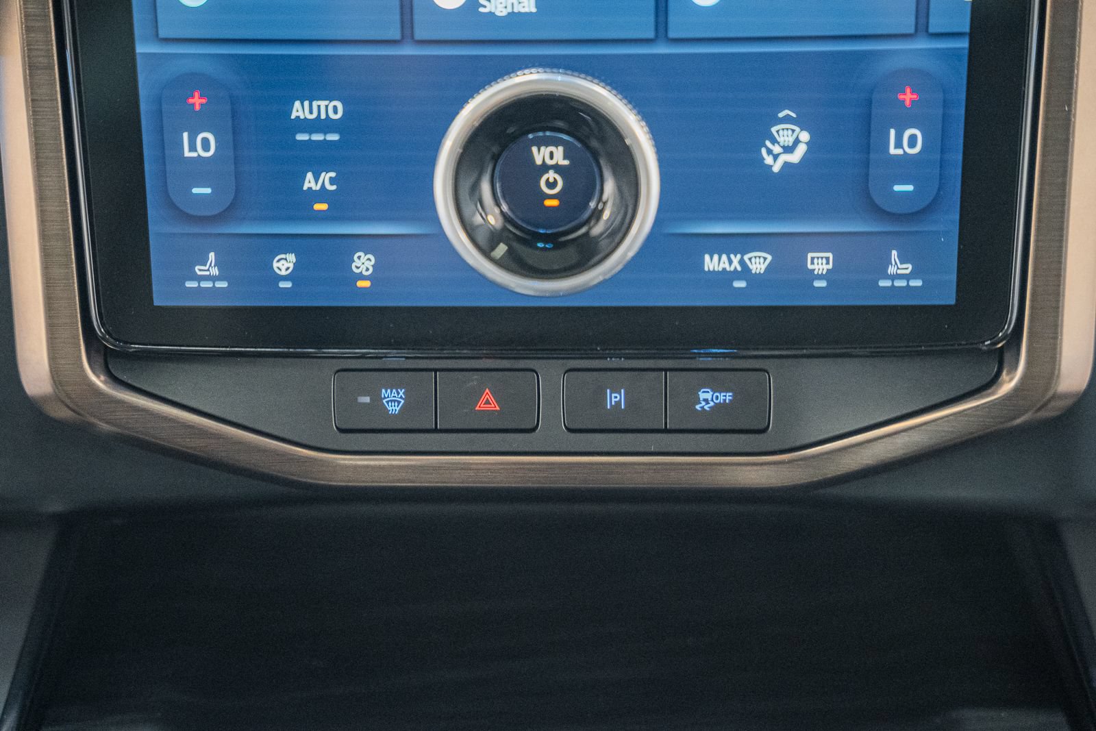 Certified 2025 Ford F150 Lightning Lariat AWD/4WD image 28
