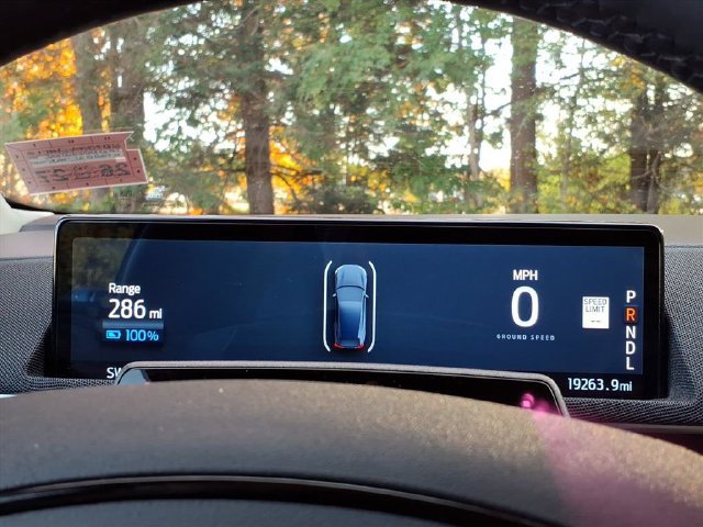 Certified 2024 Ford Mustang Mach-E Select AWD/4WD image 26