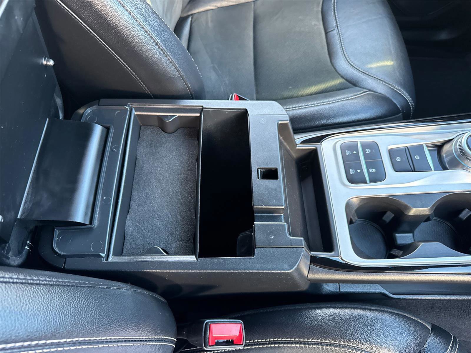 Certified 2023 Ford Explorer ST image 17