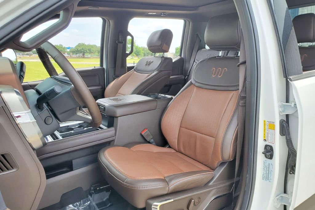 Certified 2026 Ford F450 King Ranch w/ FX4 Off-Road Package AWD/4WD image 5