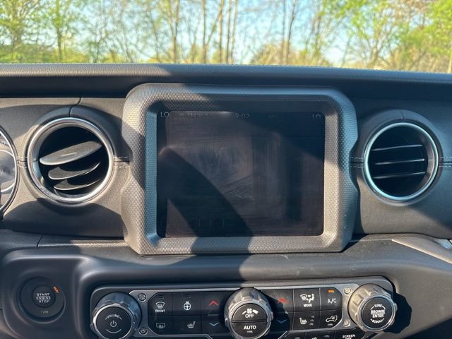 Used 2021 Jeep Wrangler Unlimited Sahara image 16