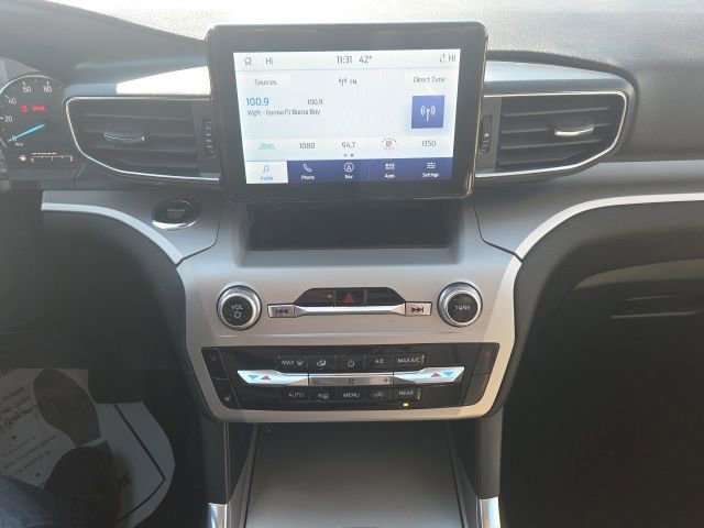 Certified 2023 Ford Explorer XLT w/ Equipment Group 202A image 34