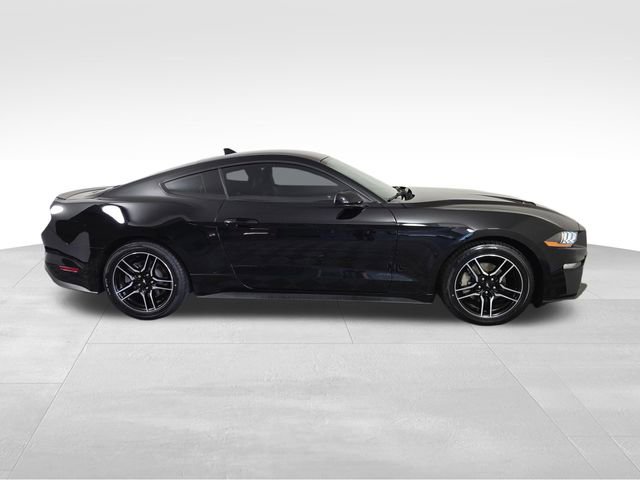 Certified 2022 Ford Mustang Premium RWD image 8