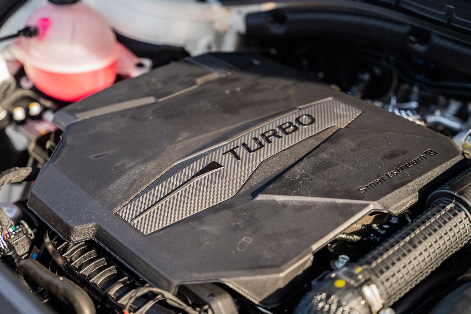 Used 2025 Hyundai Santa Fe Calligraphy w/ Tow & Go Package image 33