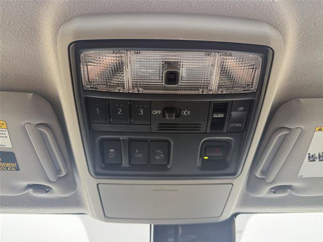 Used 2021 Toyota 4Runner SR5 Premium w/ Moonroof Package AWD/4WD image 20