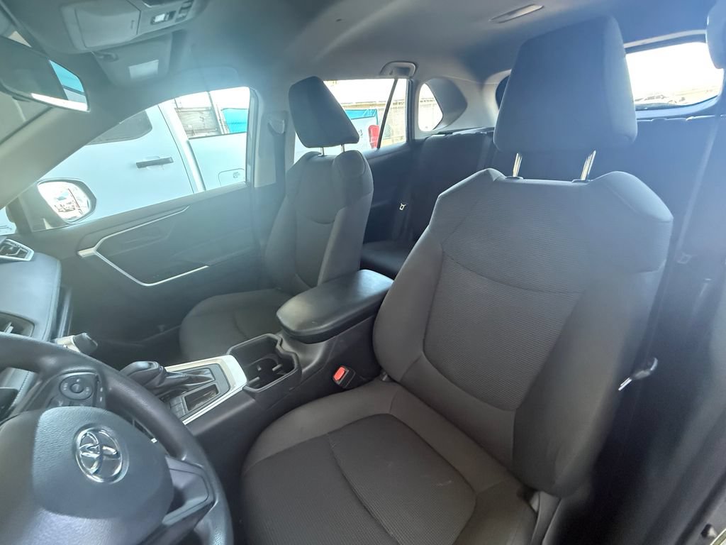 Used 2024 Toyota RAV4 LE FWD image 2