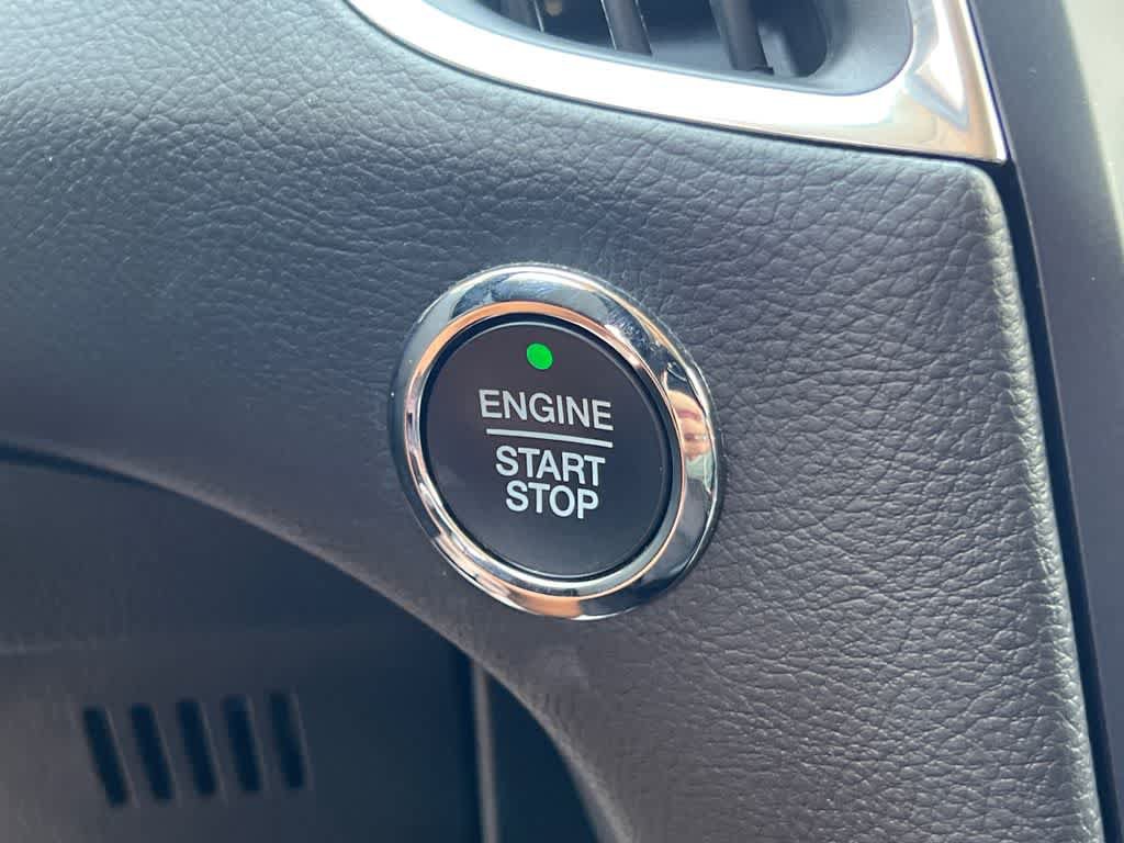 Certified 2022 Ford Edge Titanium AWD/4WD image 31