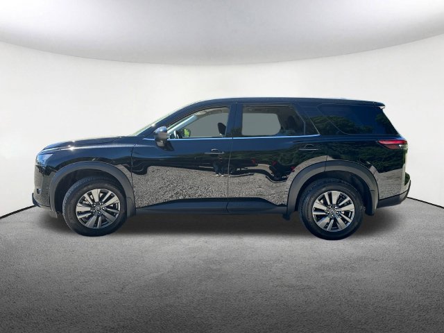 Used 2025 Nissan Pathfinder S w/ Cargo Package AWD/4WD image 5