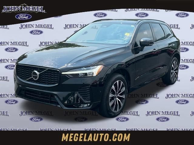 Used 2024 Volvo XC60 B5 Plus w/ Climate Package AWD/4WD video 1