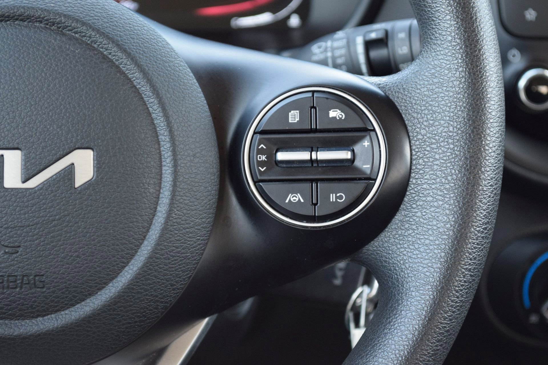 Used 2024 Kia Soul LX w/ Option Group 015 image 13