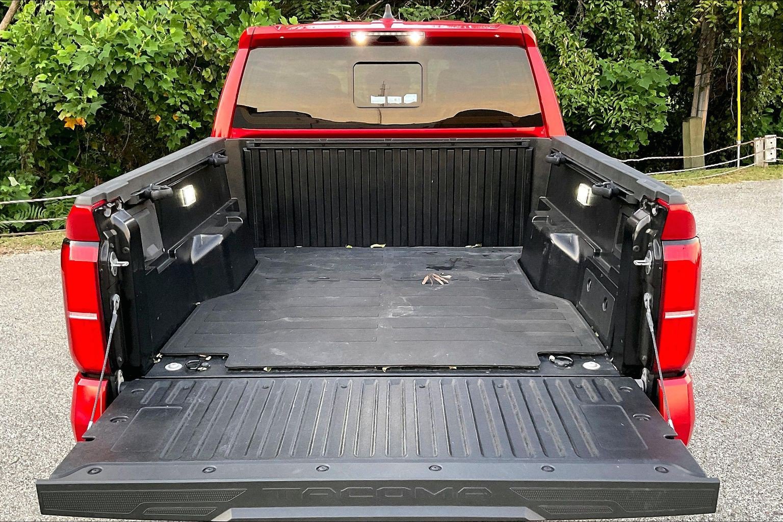 Used 2024 Toyota Tacoma TRD Sport w/ TRD Sport Upgrade Package AWD/4WD image 35