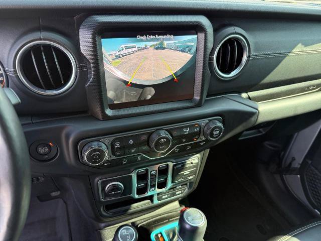 Used 2021 Jeep Wrangler Unlimited Sahara AWD/4WD image 19