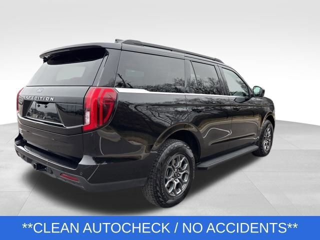 Certified 2025 Ford Expedition Active image 4