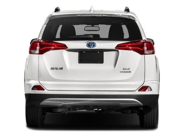 Used 2018 Toyota RAV4 XLE image 3