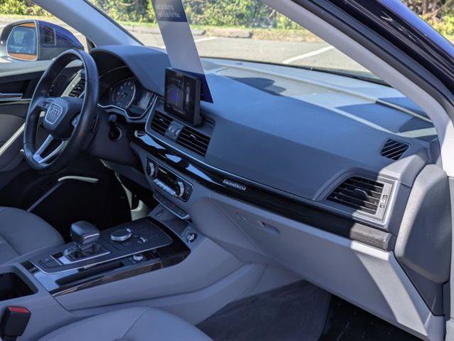Used 2020 Audi Q5 2.0T Premium w/ Convenience Package image 36