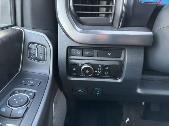 Certified 2024 Ford F250 Lariat w/ Lariat Ultimate Package image 22