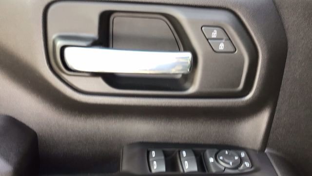 Used 2022 Chevrolet Silverado 1500 Custom Trail Boss image 17