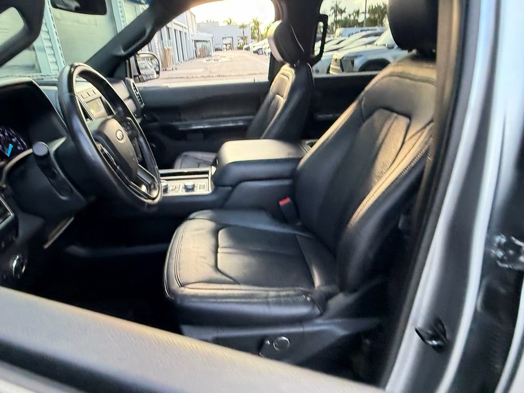 Certified 2020 Ford Expedition Limited AWD/4WD image 10