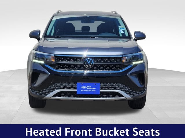 Used 2024 Volkswagen Taos SE AWD/4WD image 3