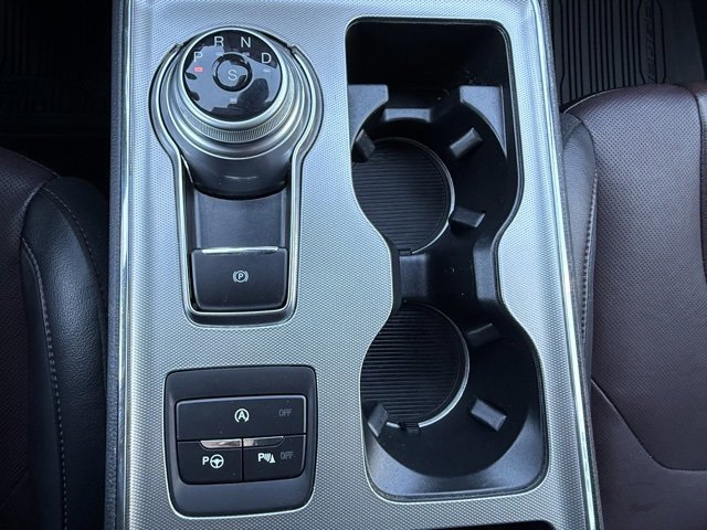 Certified 2022 Ford Edge Titanium w/ Equipment Group 301A image 21